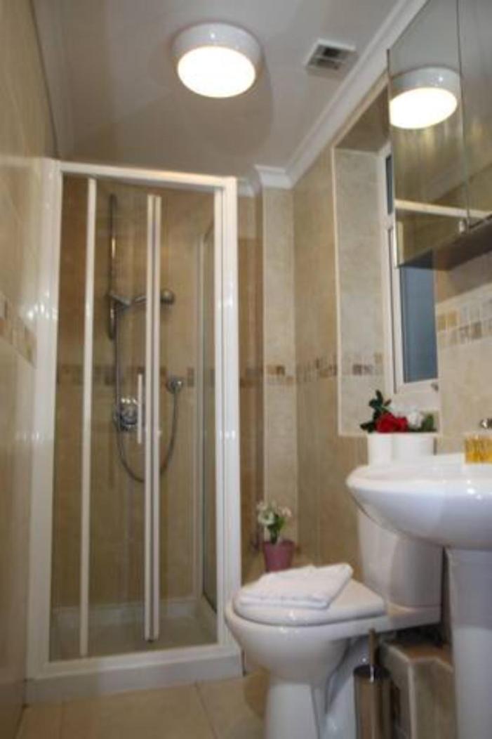 Apartasuites London Emerald Екстериор снимка